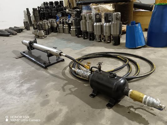 BM Series Pneumatic Mole với tần số va chạm 2,1-2,9 Hz 0,4-0,7 MPa Áp suất không khí và 1,2-1,6 m3/min Khối lượng không khí cho ống khoan HDD