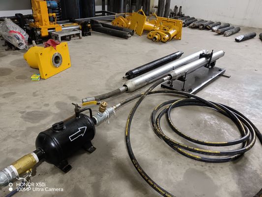 BM Series Pneumatic Mole với tần số va chạm 2,1-2,9 Hz 0,4-0,7 MPa Áp suất không khí và 1,2-1,6 m3/min Khối lượng không khí cho ống khoan HDD